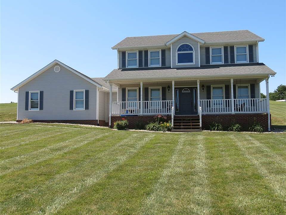 1st image of 2630 Lakeview Dr