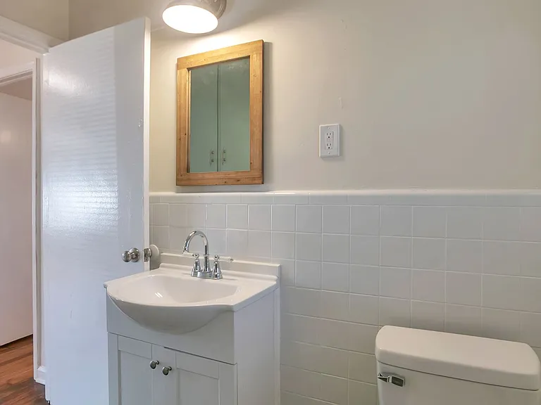 3036 Santa Monica Dr — Photo 16