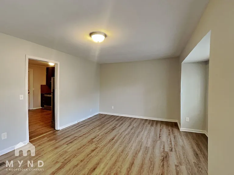 5190 Roger Dr — Photo 7