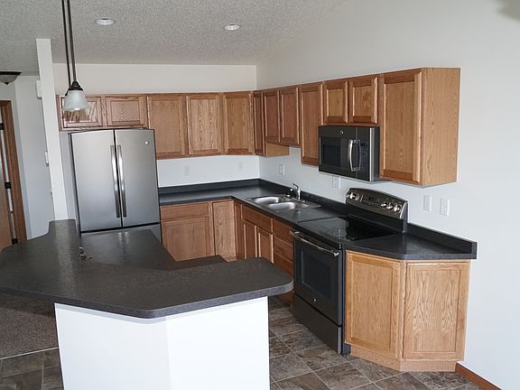 4th image of 2503 7th Ct W
