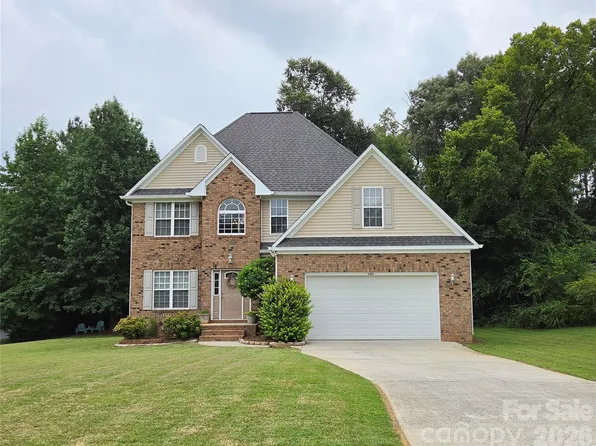 2301 Bilverlor Ct, Mount Pleasant, NC 28124