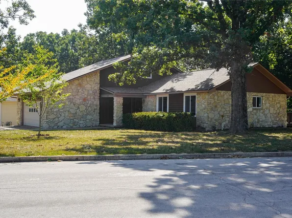 1959 Monterey Ct, Rolla, MO 65401