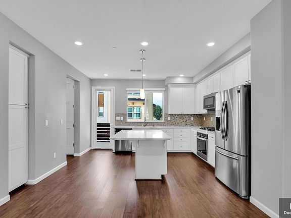3rd image of 458 Desert Holly St