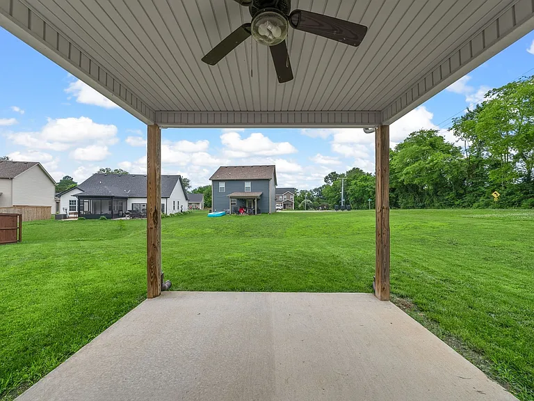 401 Irish Hills Dr — Photo 25
