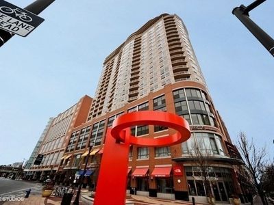 807 Davis St UNIT 1105, Evanston, IL, 60201