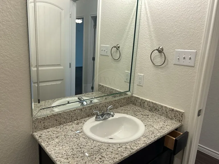 5106 Rose Garden Loop — Photo 7