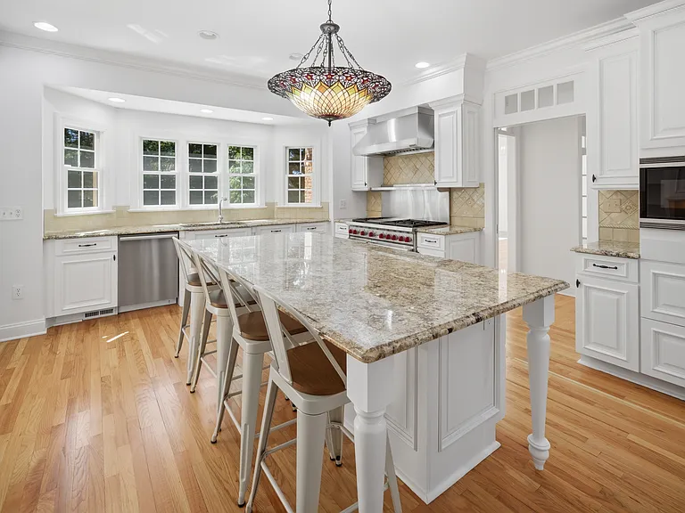 254 Sherwood Farm Rd — Photo 5