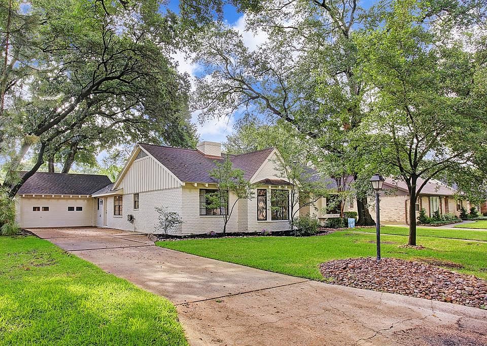 1st image of 2018 Millwood Dr