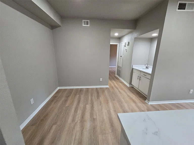 1818 Augusta Dr #15 — Photo 20
