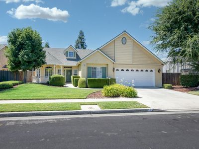 162 Athens Ave, Clovis, CA, 93611