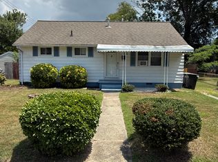 42 Newby Dr, Hampton, VA 23666
