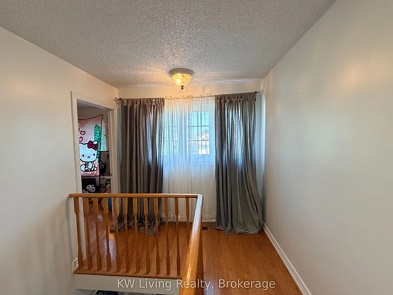 531 Avonwick Ave — Photo 9