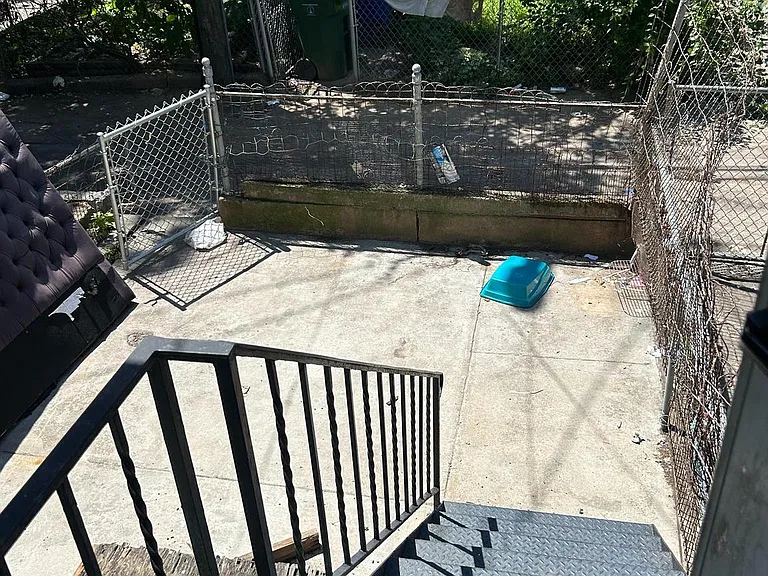 1759 Cliftview Ave — Photo 12