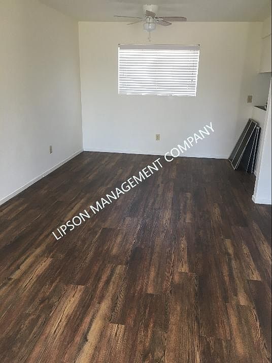 1st image of 1018 W Goshen Ave APT B