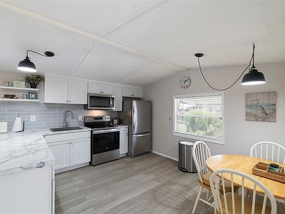 2nd image of 3119 SUNNY HARBOR DRIVE
