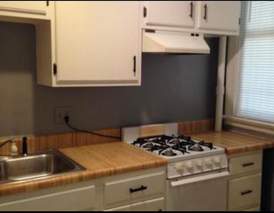 1st image of 1215 S Saint Louis Ave APT 4