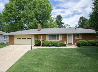 337 Hollywood Ave, Cuyahoga falls, OH 44221