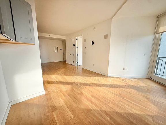 5th image of 1326 Ocean Ave