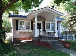 1037 W Monroe St, Springfield, IL 62704