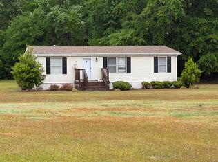 1300 Greenleaf Rd, Angier, NC 27501