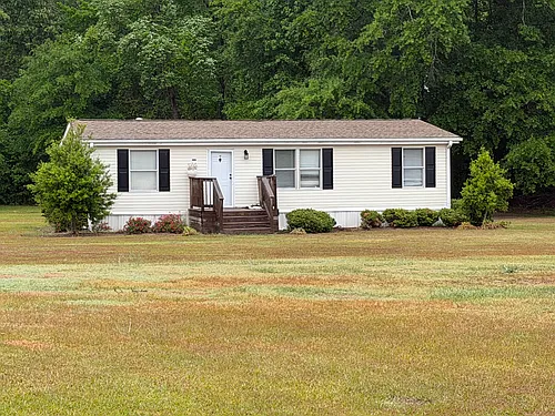 1300 Greenleaf Rd Photo 1