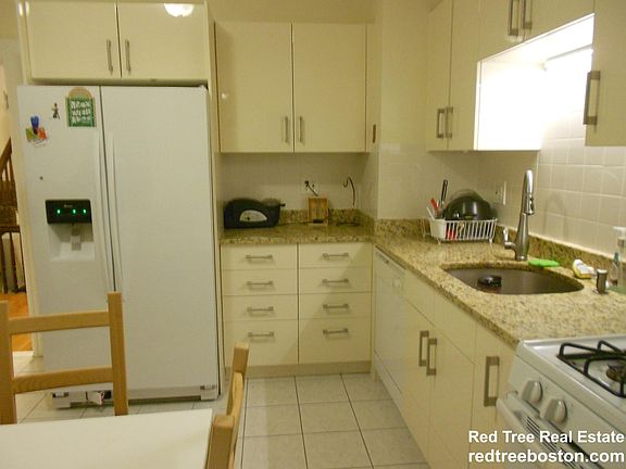 2nd image of 63 Fairbanks St #63