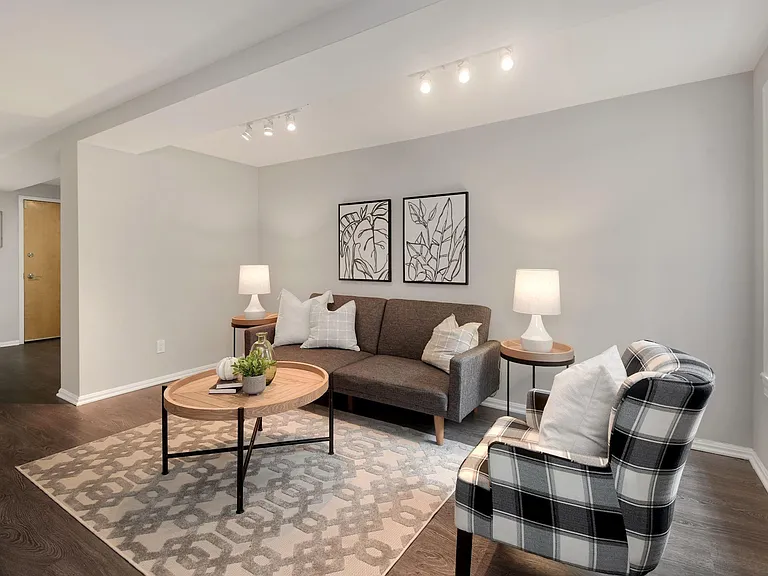 1930 New Hampshire Ave NW #2 — Photo 7