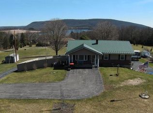 5752 Rose Valley Rd, Trout Run, PA 17771