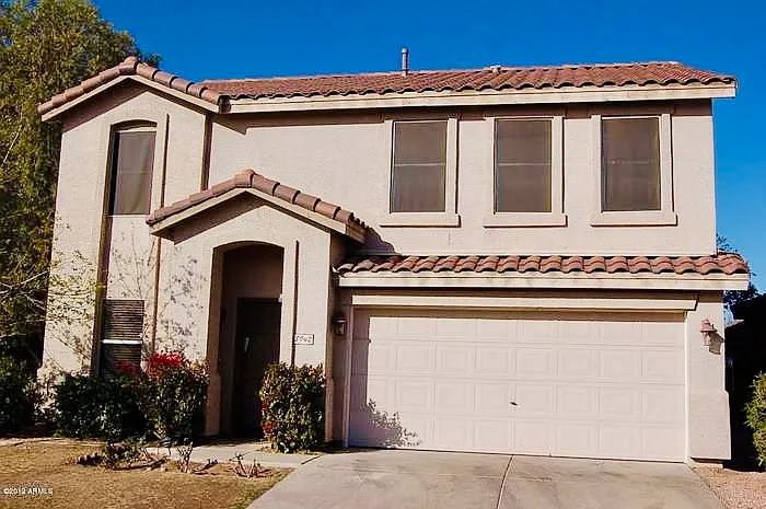8942 E Shangri La Rd — Photo 1