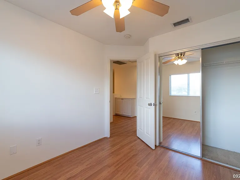 91-1011 Kaipalaoa St #404 — Photo 16
