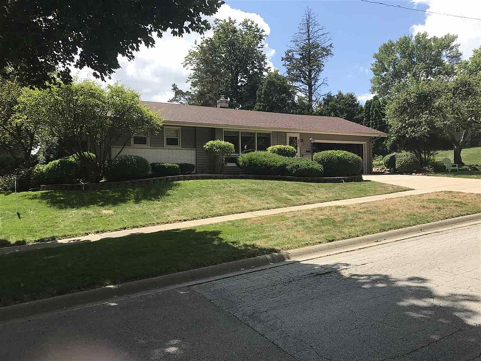 1st image of 3215 Greenwood Ave