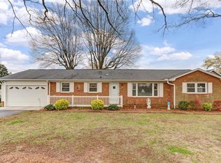 1245 Union Cross Rd, Kernersville, NC 27284
