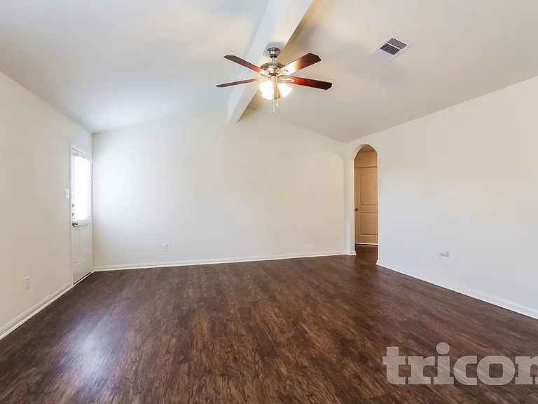 12306 Wavecrest Rd — Photo 3