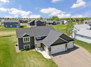 270 Pintail St, Baldwin, WI 54002