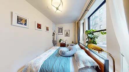 Rented by Bond New York