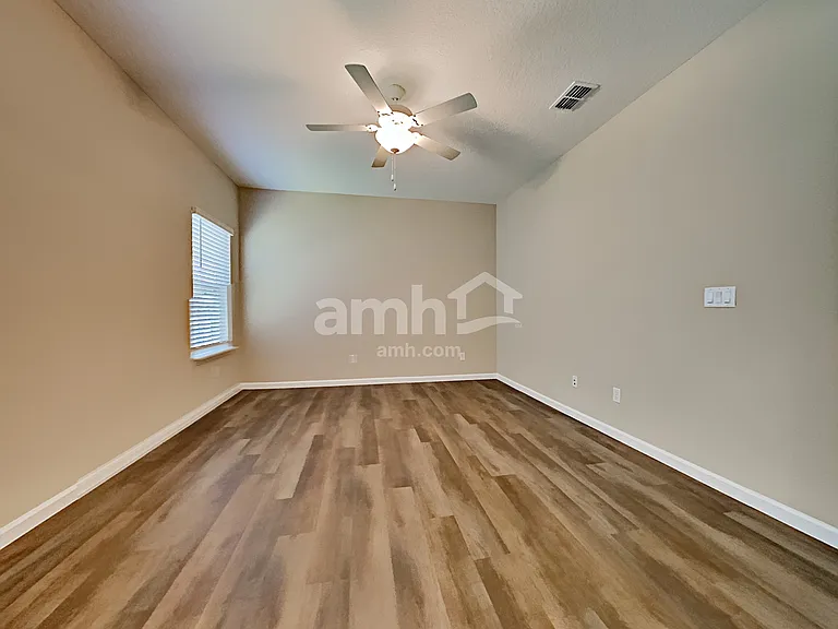 225 Edge Park Trl — Photo 9