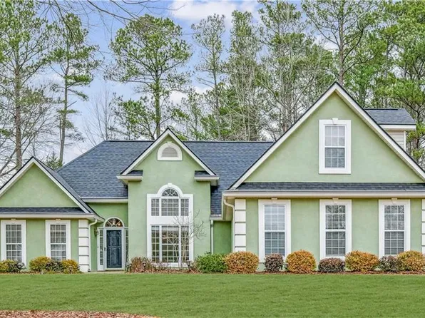 320 Westminister Village Blvd, Sharpsburg, GA 30277