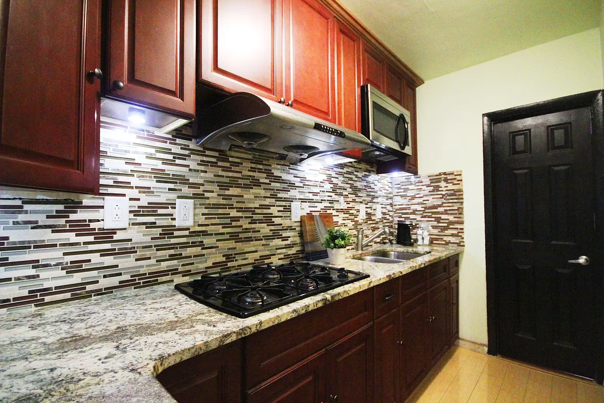 Building Photo - 4417 Sansom St #1