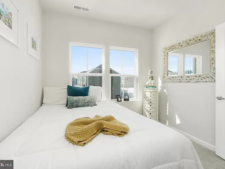 1305 Kohana Dr — Photo 19