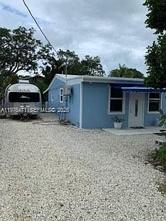 2nd image of 919 Lobster Ln