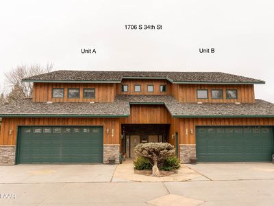 1706 S 34th St, Grand Forks, ND, 58201