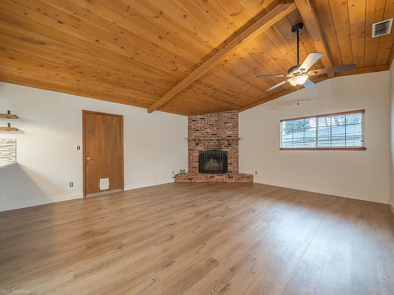 2925 Cove Point Ct — Photo 12