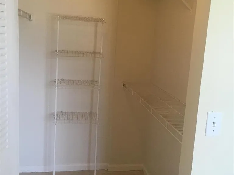7912 Sonoma Springs Cir #107 — Photo 37