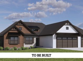 6801 Birch Hill Ct, Bettendorf, IA 52722