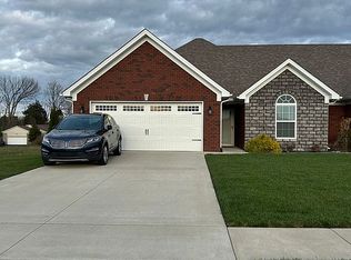 135 Sweetspire Dr, Mount Washington, KY