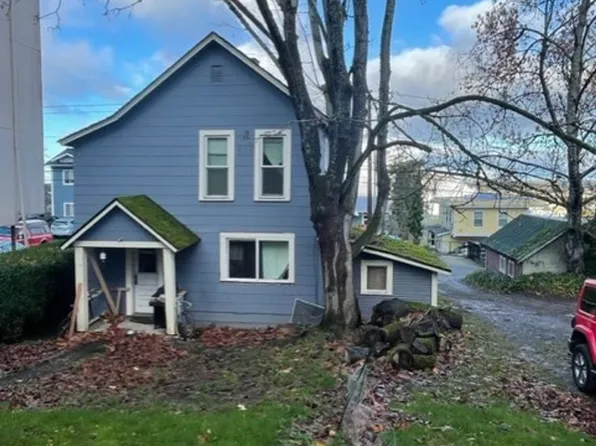 823 High Street, 823 High St #201, Bellingham, WA 98225