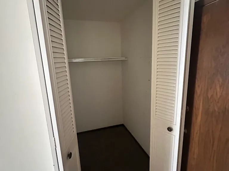 9400 Old Cedar Ave S #213 — Photo 4