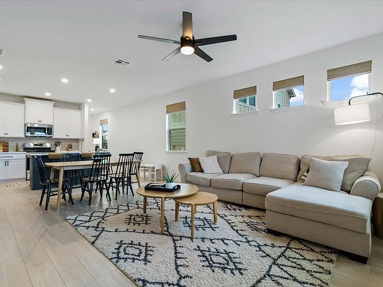 376A Papaya Dr — Photo 13