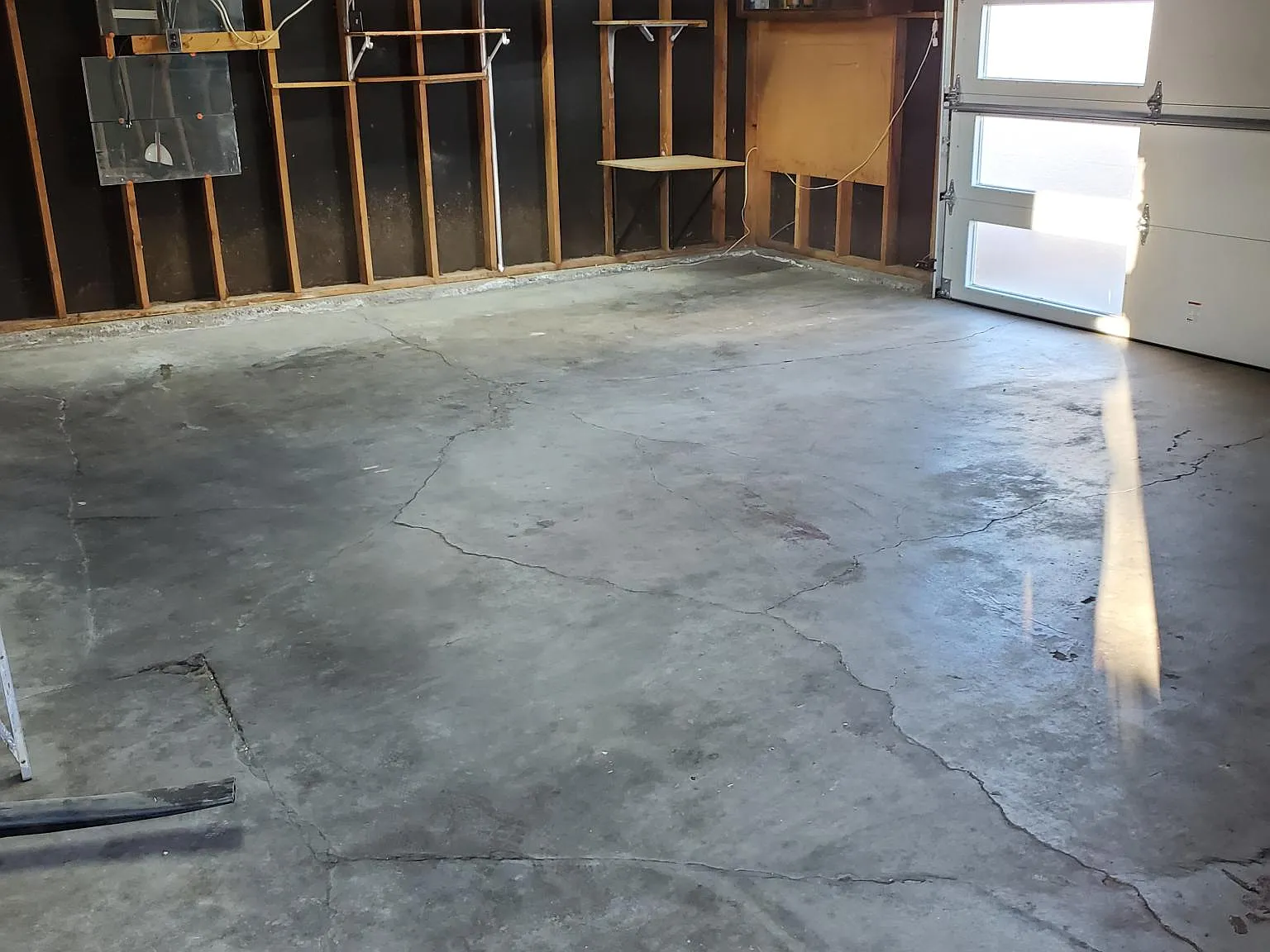2327 Cheyenne Ave — Photo 2