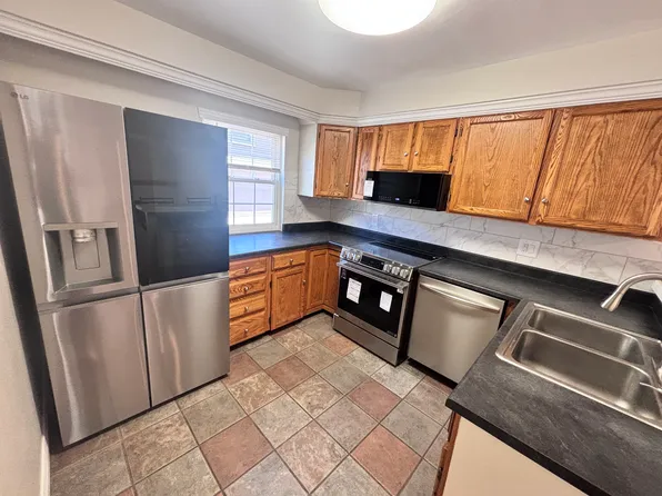 2052 S Helena St APT E, Aurora, CO 80013